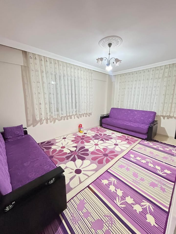 UŞAK MERKEZ KEMALÖZ MAH. 2+1 110M. SATILIK DAİRE YÜKSEK GİRİŞ