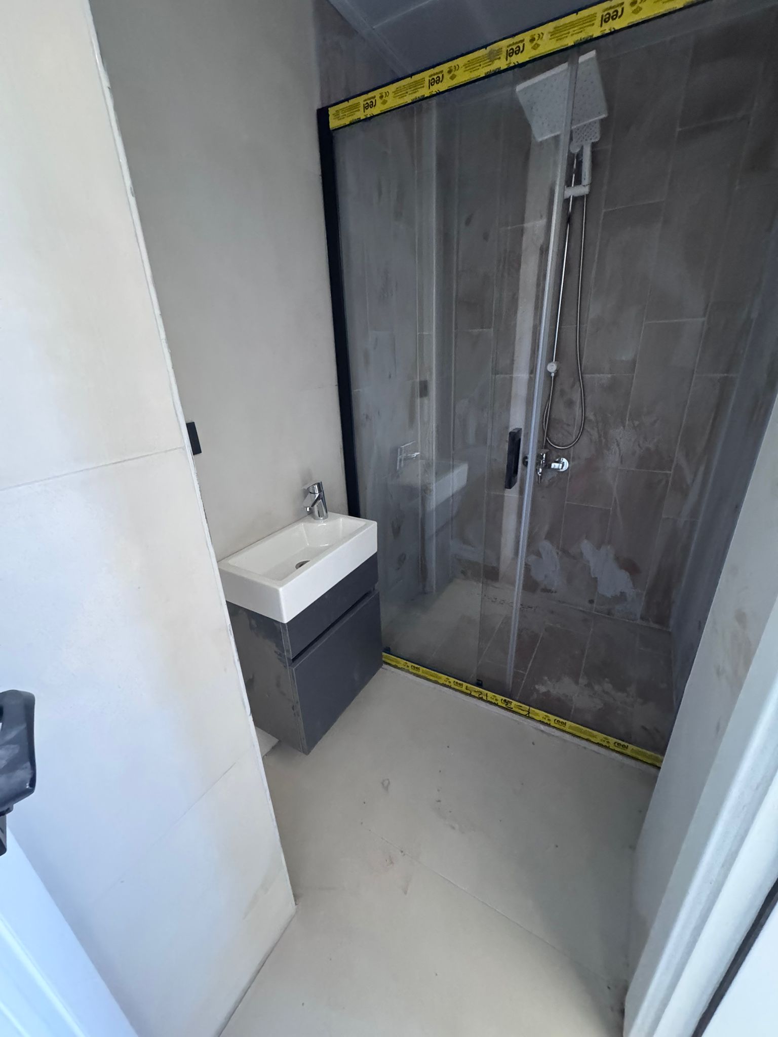 KEMALÖZ MAHALLESİNDE 3+1 LÜX DAİRE