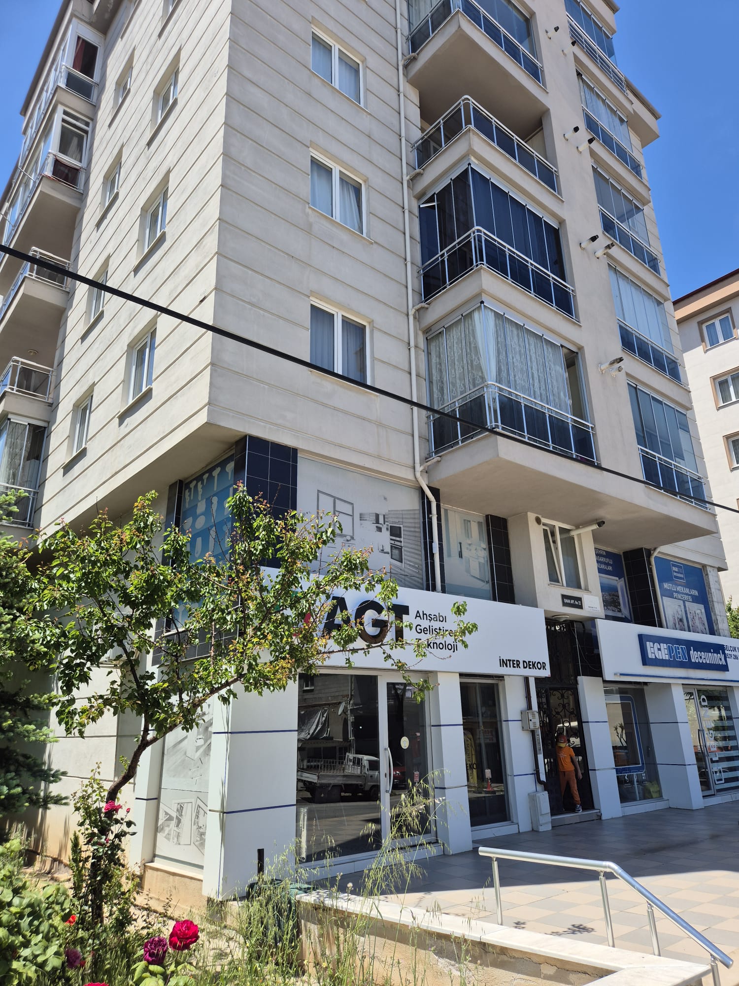 KEMALÖZ MAHALLESİ YENİ ÖZTAN HASTANESİ YAKININDA 3+1 SATILIK DAİRE
